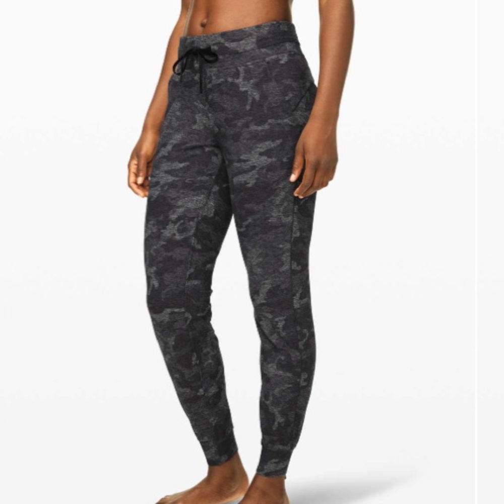Lululemon Ready to Rulu Pant Size 4